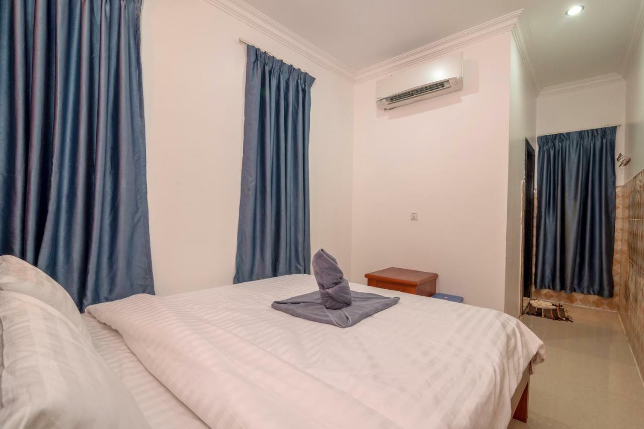 AGOGO Hostel Siem Reap Buitenkant foto